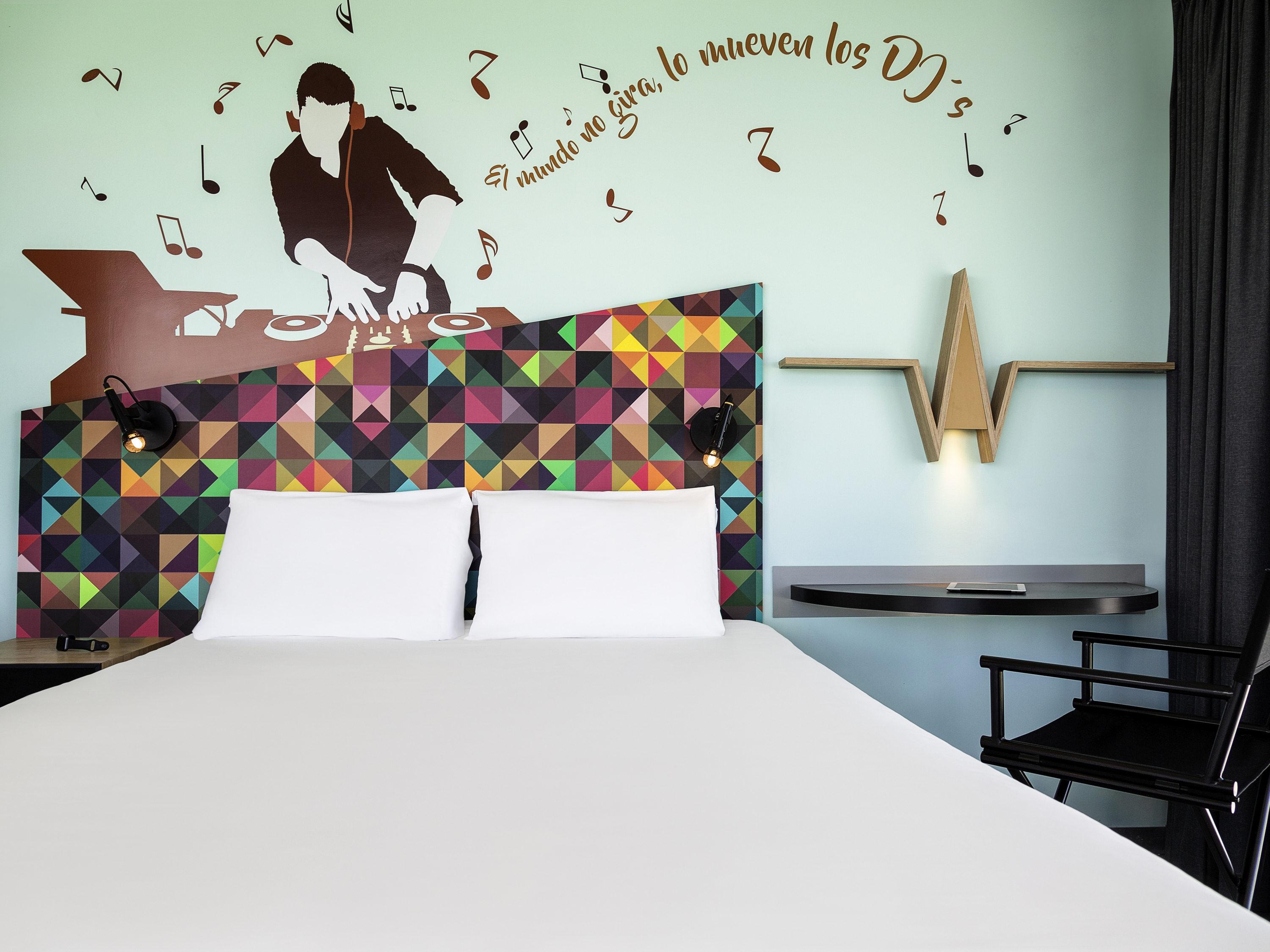 Ibis Styles Merida Galerias Экстерьер фото
