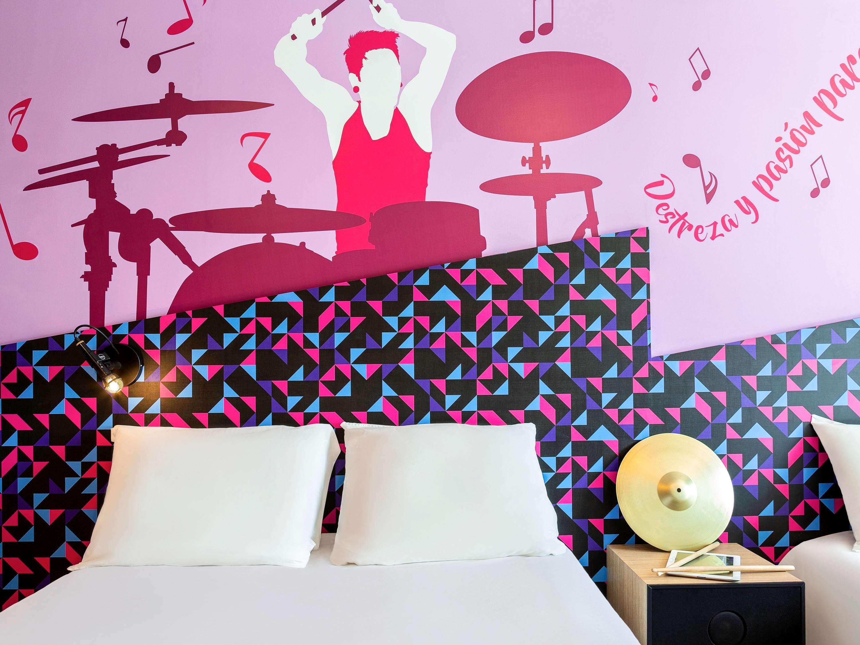 Ibis Styles Merida Galerias Экстерьер фото