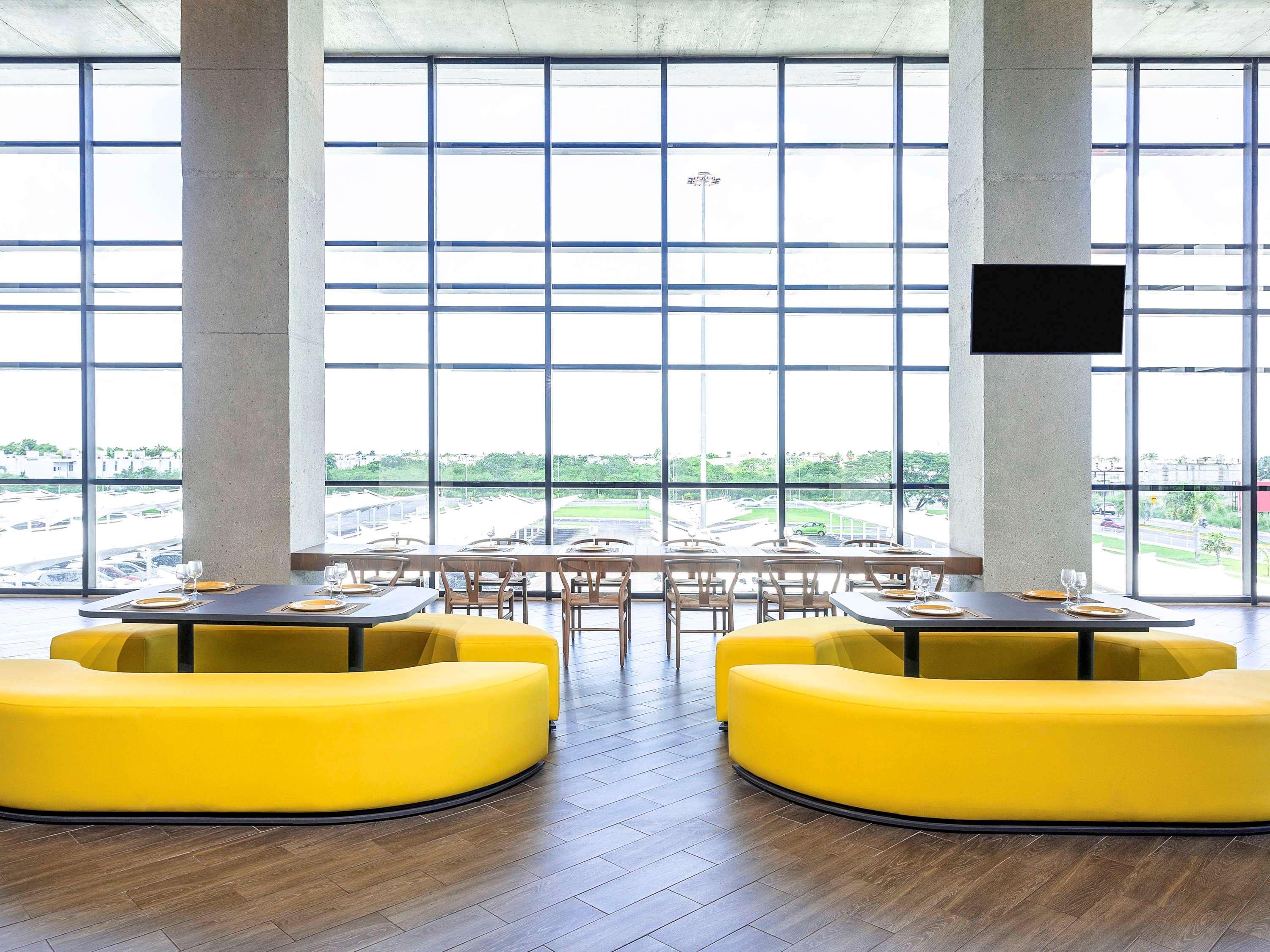 Ibis Styles Merida Galerias Экстерьер фото