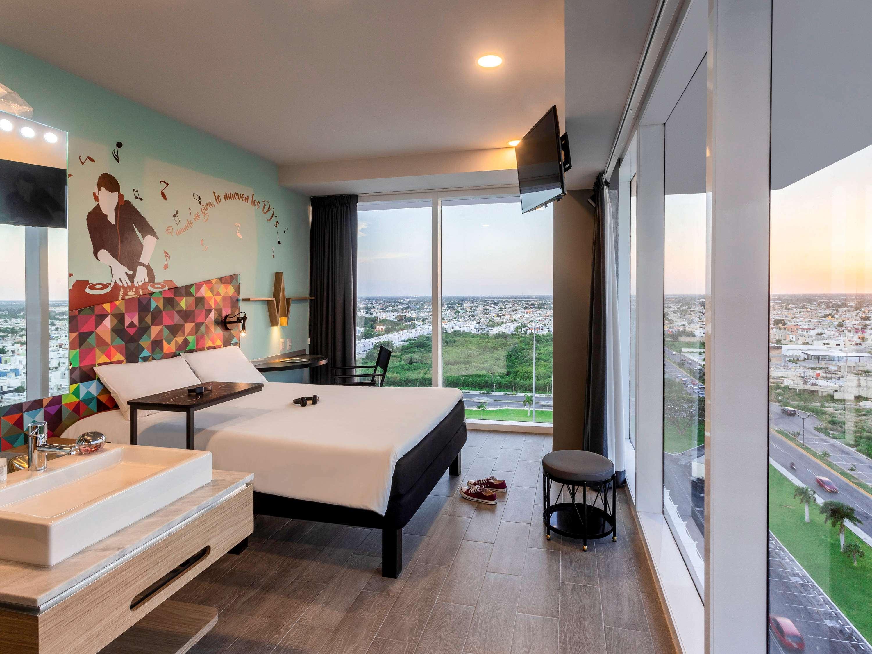 Ibis Styles Merida Galerias Экстерьер фото