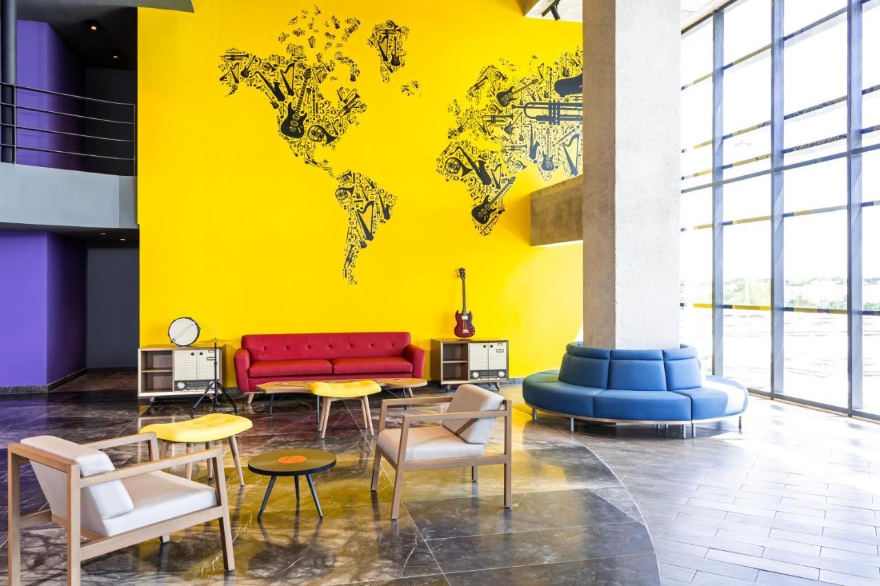 Ibis Styles Merida Galerias Экстерьер фото