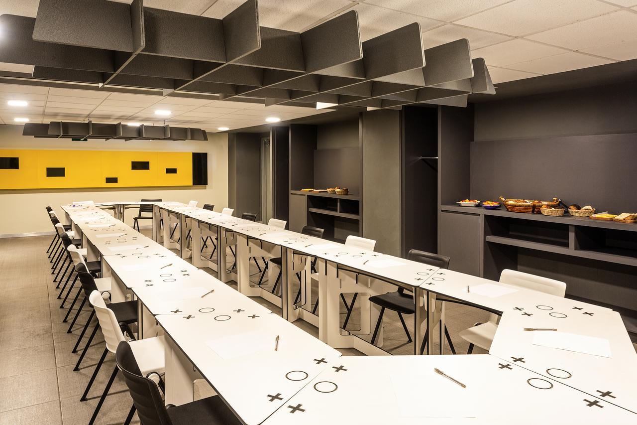 Ibis Styles Merida Galerias Экстерьер фото